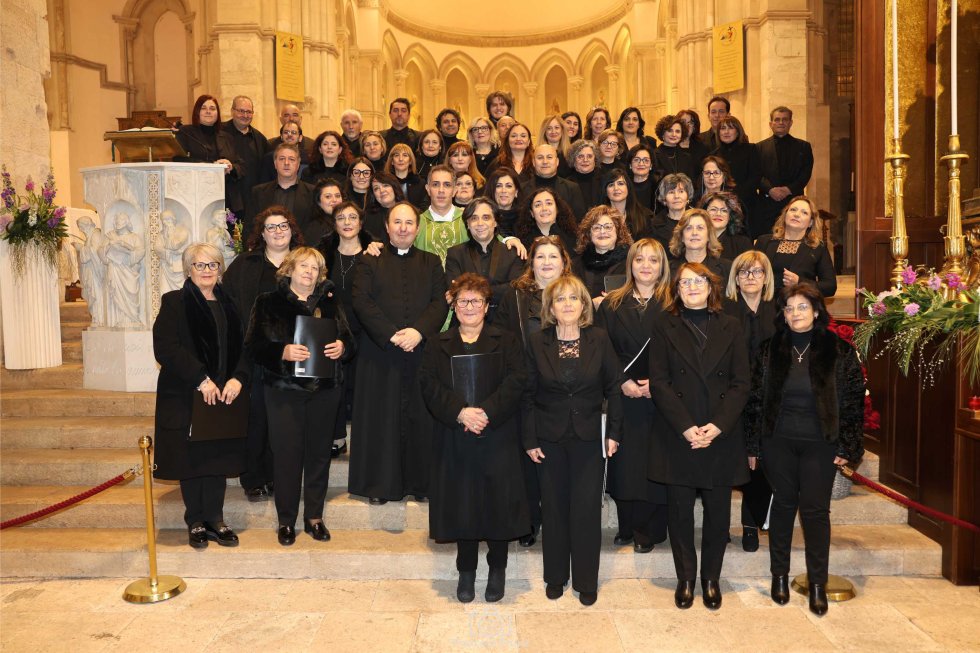 Prima uscita in Cattedrale per il  coro polifonico della Forania Cratense &quot;Lumen Ecclesiæ”