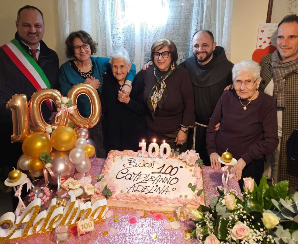 Cento anni di storia e di vita: auguri alla signora Adelina Biscardi!